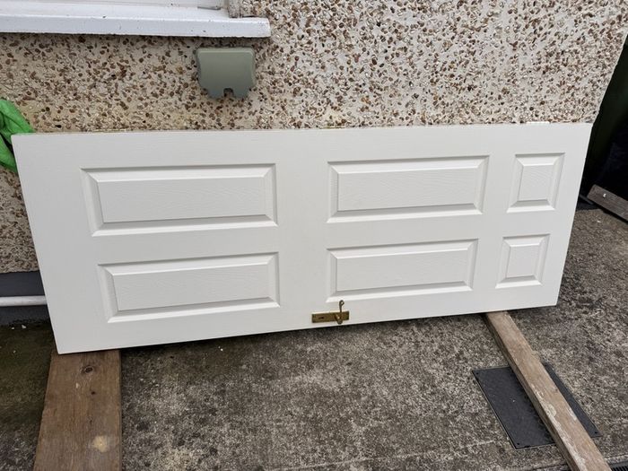 8 interior doors