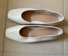 Ballet pump shoes
