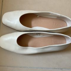 Ballet pump shoes