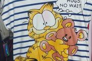 t shirt flag garfield donald duck mickey  fits 6-8 small 10