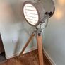 Tripod lamps Image 2