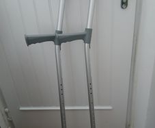 Aluminium crutches