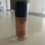 Mac foundation Studio Fix Fluid NW33 SPF15 30ml Image 4