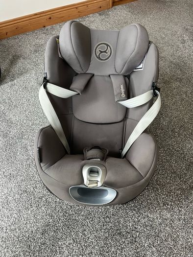 Car seat Cybex Sirona Z i-Size Platinum