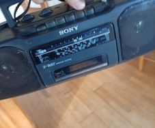 Vintage Sony CFS-200L Radio Cassette Boombox.  Fully Working