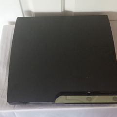 Sony PlayStation 3 160 Gb - Excellent Condition - 2 Original Controllers + 6 Games