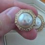 1980's Gold Tone Pearl Clip on Earrings Image 4
