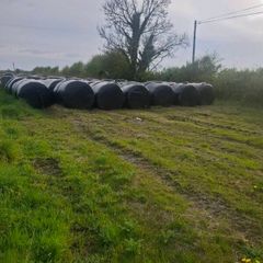 Round Bales Of Silage For Sale