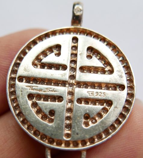 THOMAS SABO 925 Serling Silver Lucky Great Blessing Symbol  Pendant with Stone Detail