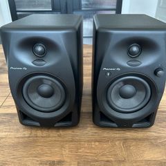 Pioneer DJ DM-40D-BT Bluetooth Speaker