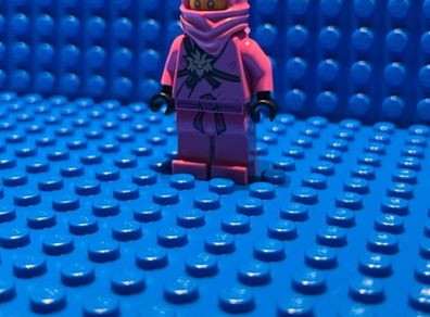 Looking for pink Zane
