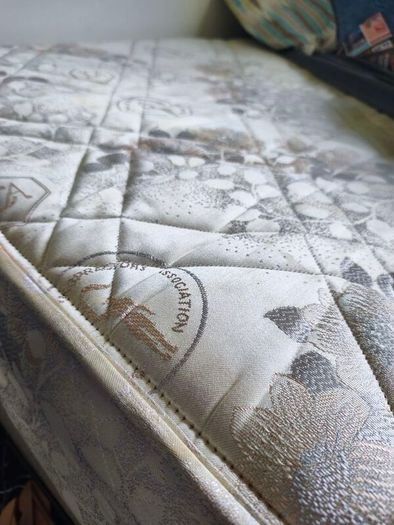 King size mattress and base
