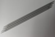 Knitting Needles: 4.5 mm Double Pointed