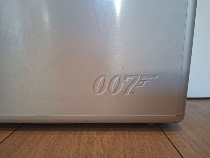 James Bond Ultimate Collectors Briefcase