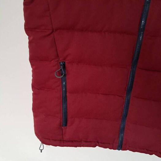 Craghoppers sleeveless jacket Size large 29" long zip pockets In like new condition