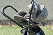 baby carseat