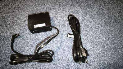 Samsung BN44-00989A A2514_RPN Power Supply Adapter 14V 1.79A 25W for Monitor TV