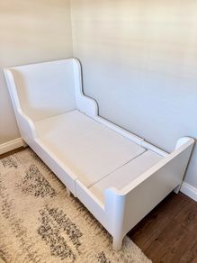 IKEA BUSUNGE kids extendable bed