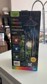 Colour changing windchiime solar light