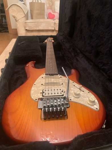 musicman Silhouette