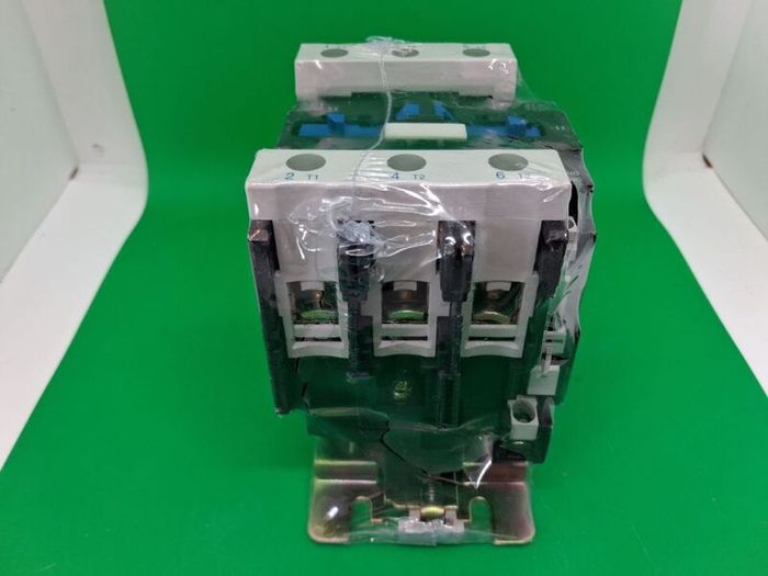 Postage - LC1 D5011 80A 600V 3P Telemecanique Contactor