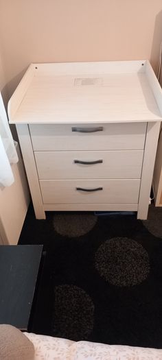 Changing table