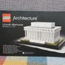 Lego Architecture  21022 Lincoln Memorial Image 2