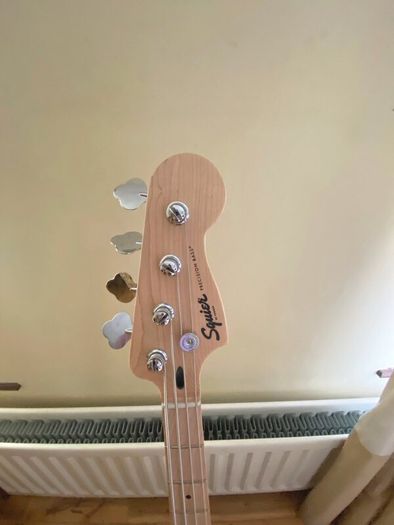 Fender Squier Sonic Precision Bass As New