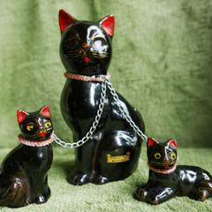 Vintage 1960s Irish Kilkenny Black Mother and Kittens made in Japan