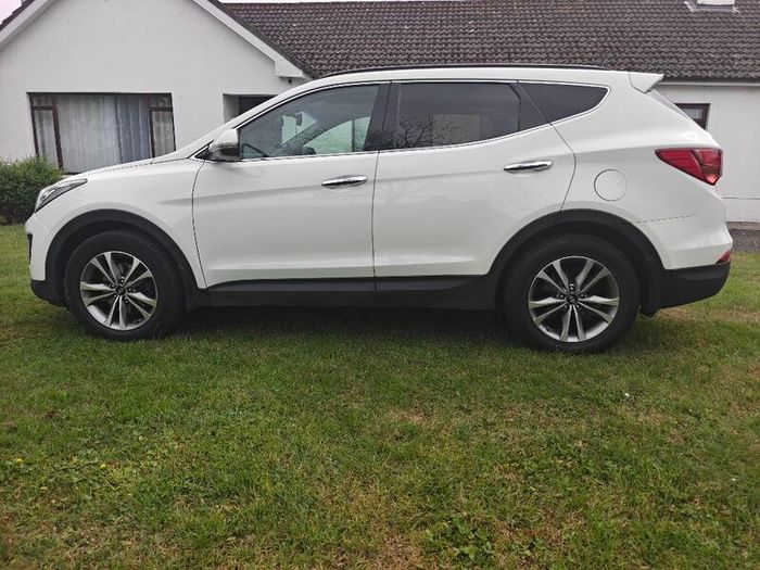 2015 Hyundai Santa Fe 2.2 CRDi Premium Auto 4WD (7 Seater) High Spec