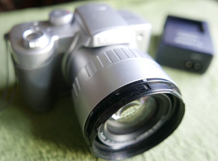 Panasonic Lumix DMC-FZ5 Digital Camera +2Gb SD Card Tested