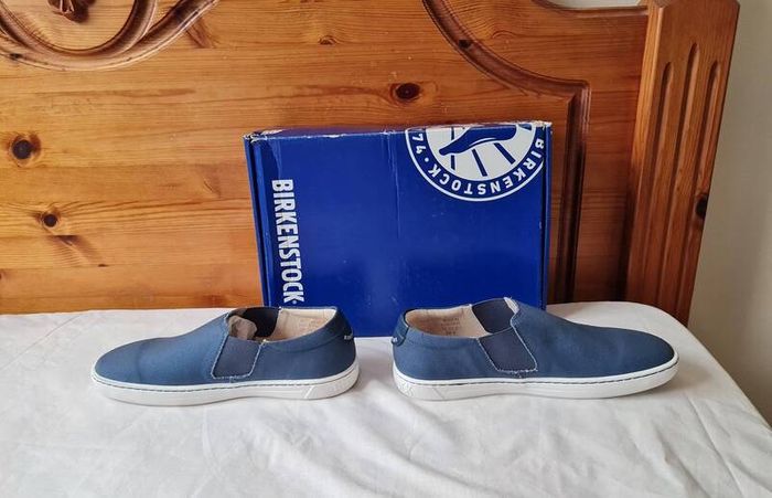 Birkingstock barrie slip ons Size 5 eu 38 blue canvas brand new boxed