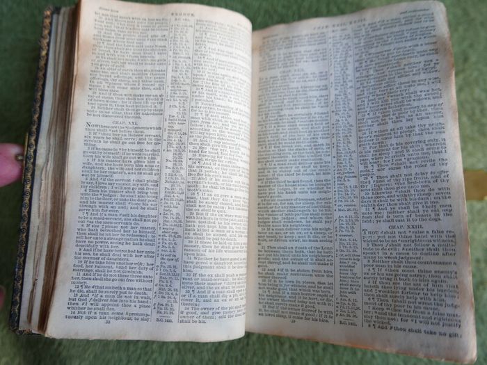Antique 1852 Holy Bible New And Old Testaments