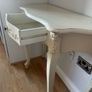 Table vanity Image 3
