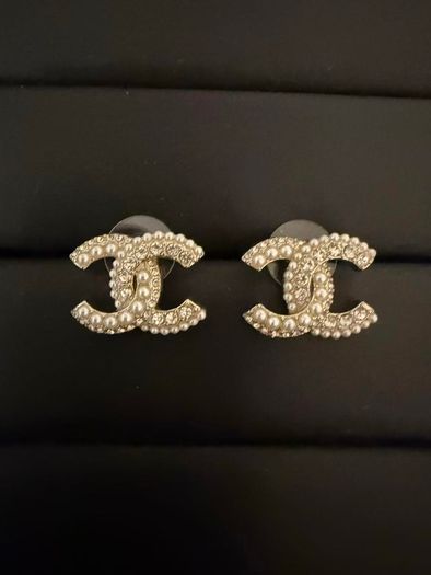 CC earrings
