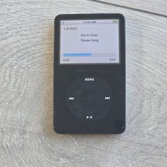 iPod 5th (5.5) Gen Classic 30gb (Free Post)