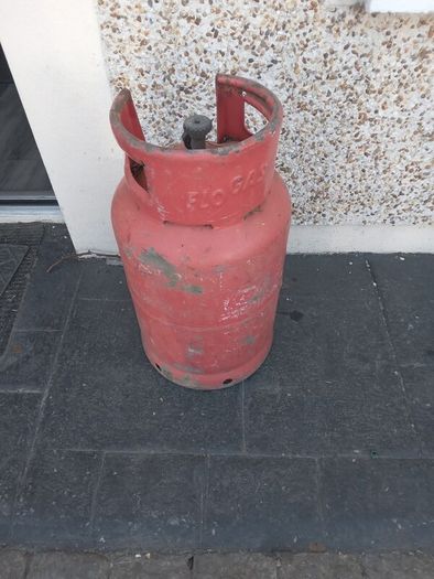 Patio gas bottle (around half full)