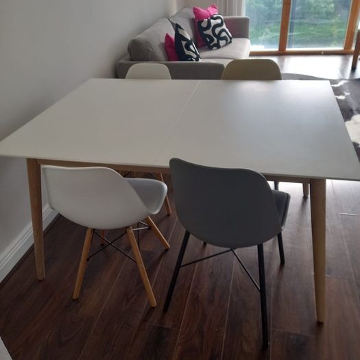 BoConcept Dining Table