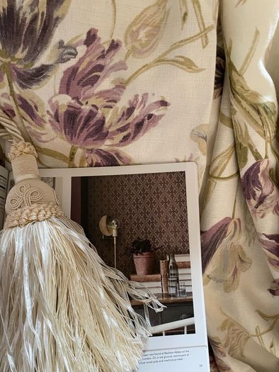 Stunning Large Laura Ashley Linen Curtains 128 inch wide x 93 inch drop