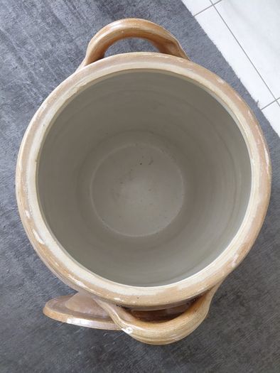 Antique French stoneware glazed pot with lid 40L