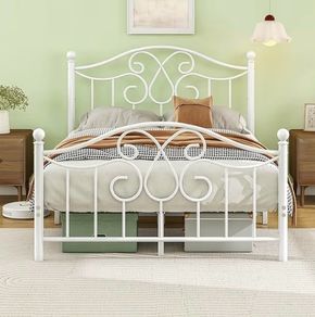4ft6 Double Bed Frame with Headboard and Footboard Metal Bed Frame Double Mattress Foundation No Box Spring Needed/Easy Assembly/Bedstead Base/White