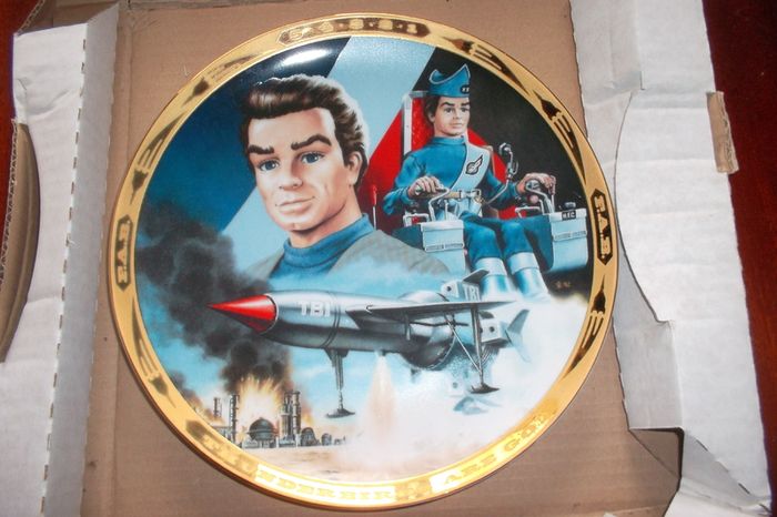 Collectable Thunderbirds Plate - Scott Tracy Pilot