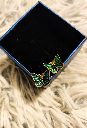 Butterfly Design Stud Earrings Cute Fashion Jewelry