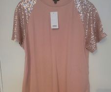 Lipsy top