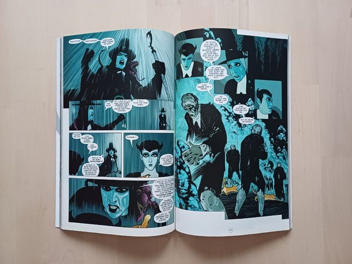 Seven Soldiers of Victory by Grant Morrison (Volume 1 to 4 DC Comics Graphic Novels 2006)