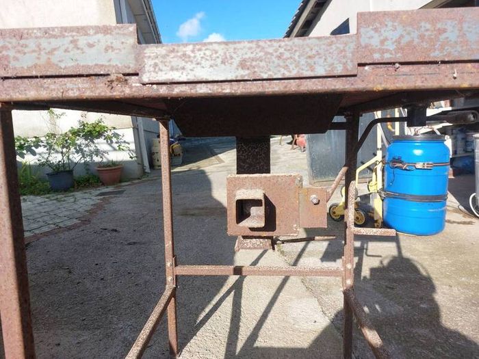 Blacksmith Forge & Tools. 350E