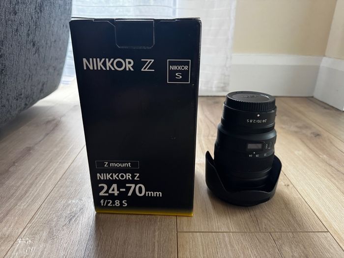 Nikon z 24-70 mm f2-8s