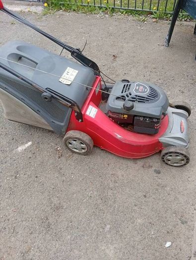castle garden self-drive lawnmower