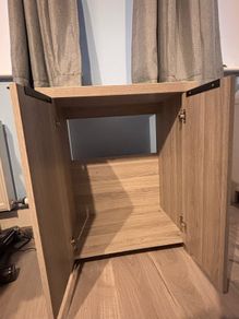 Fish tank stand