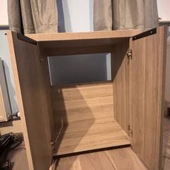 Fish tank stand